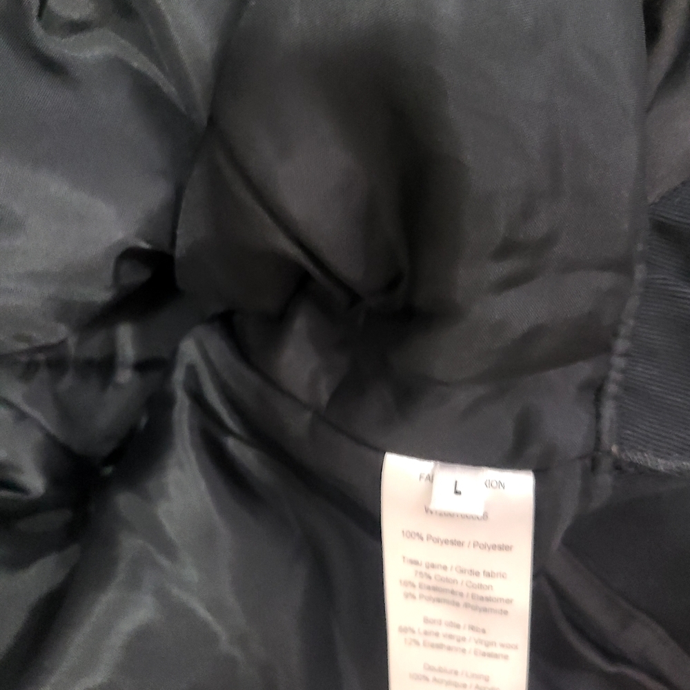 Jacket - Picture 3 of 4
